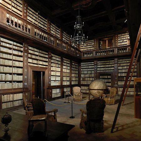 Appartamento A Palazzo Vinci Fermo Dış mekan fotoğraf